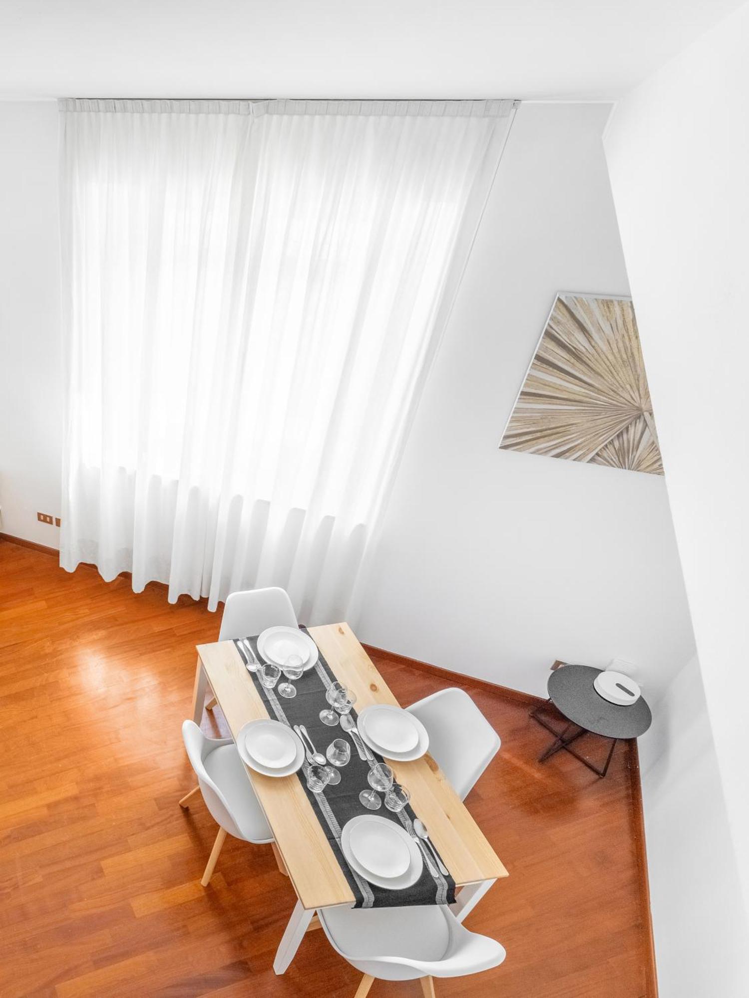 Central Luxurious Apartment Duomo A/C-Wi-Fi Free Milan Exterior photo